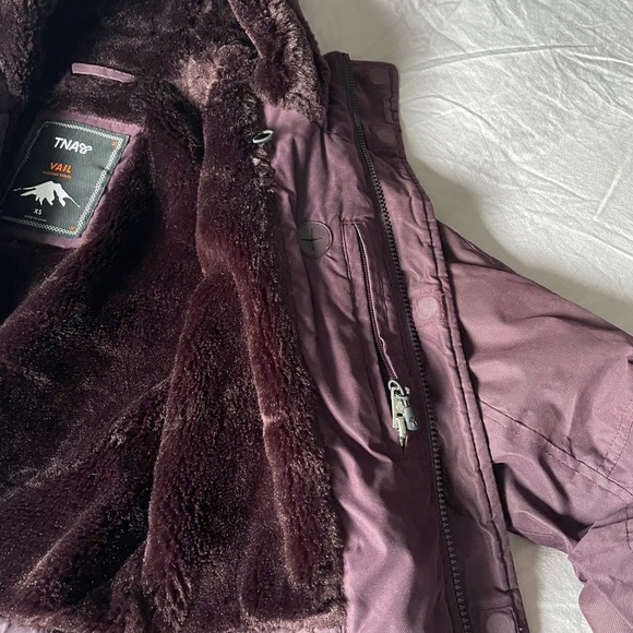 TNA/Aritzia Jacket - Picture 8 of 11